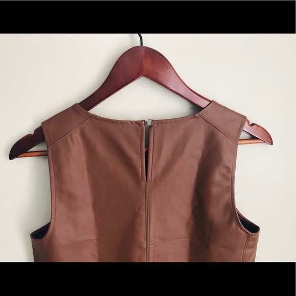 BANANA REPUBLIC | Vegan Leather Shell Top | - Picture 4 of 5